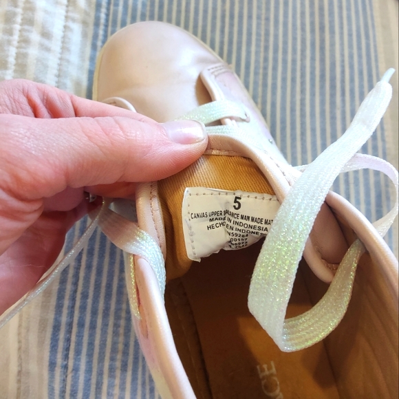 Size 5 Jeweled High Tops Children's Place - Picture 4 of 8